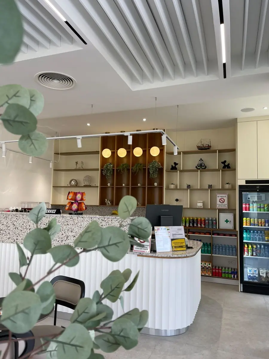 The cafe counter with cold drinks and the ordering point